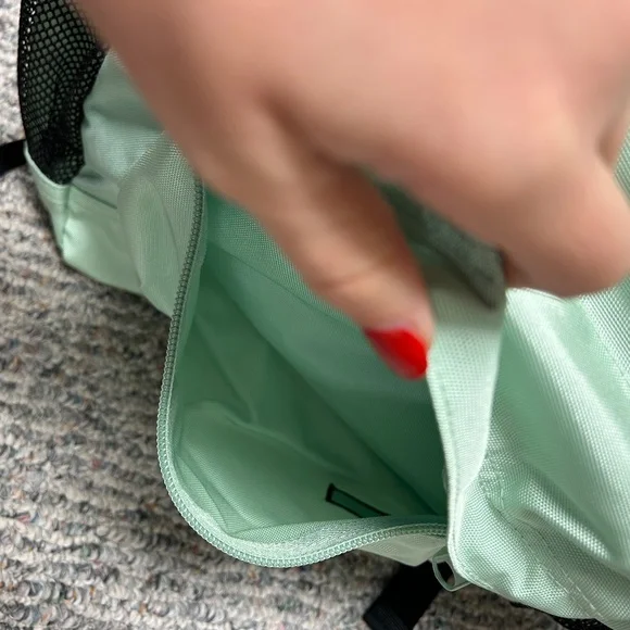 PINK backpack - Picture 4 of 6